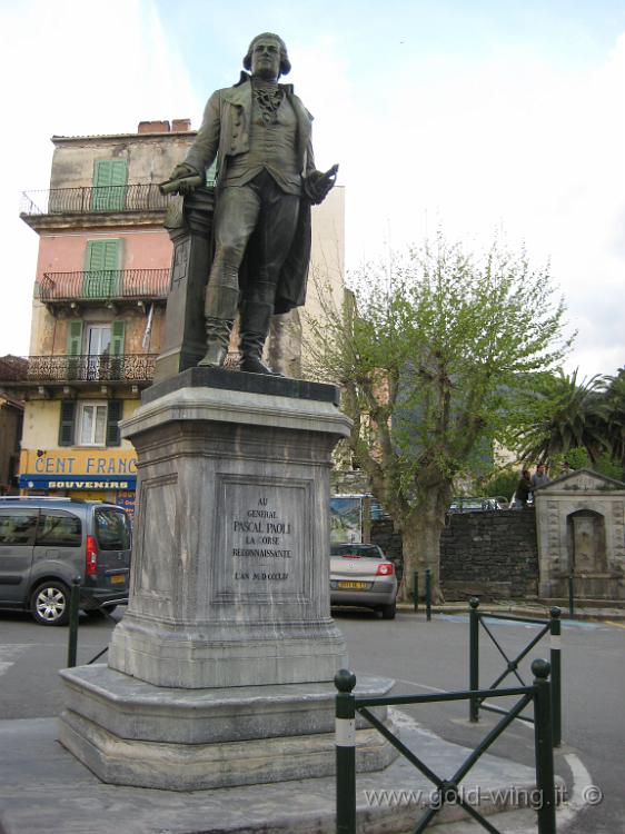 IMG_0788.JPG - Corte: monumento a Pasquale Paoli (1725-1807)