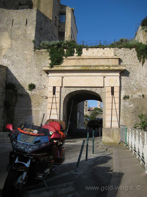 IMG_0502.JPG - Bonifacio