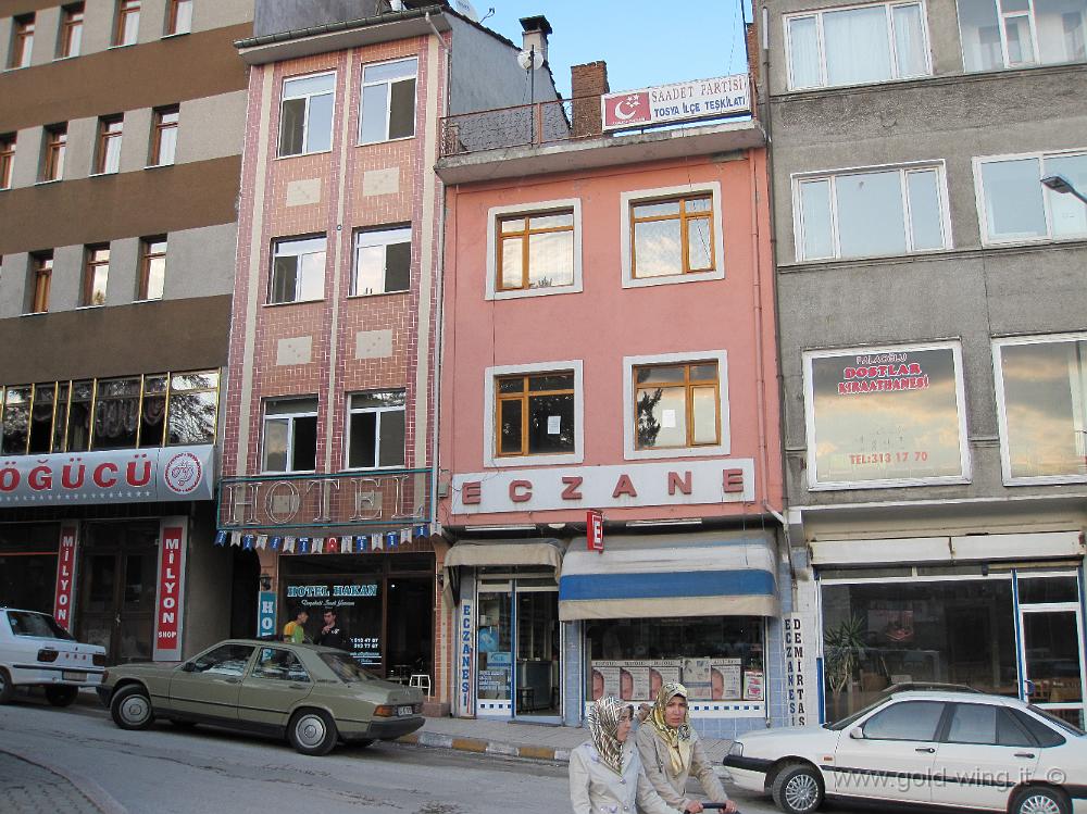 IMG_0154.JPG - L'albergo a Tosya (Turchia)