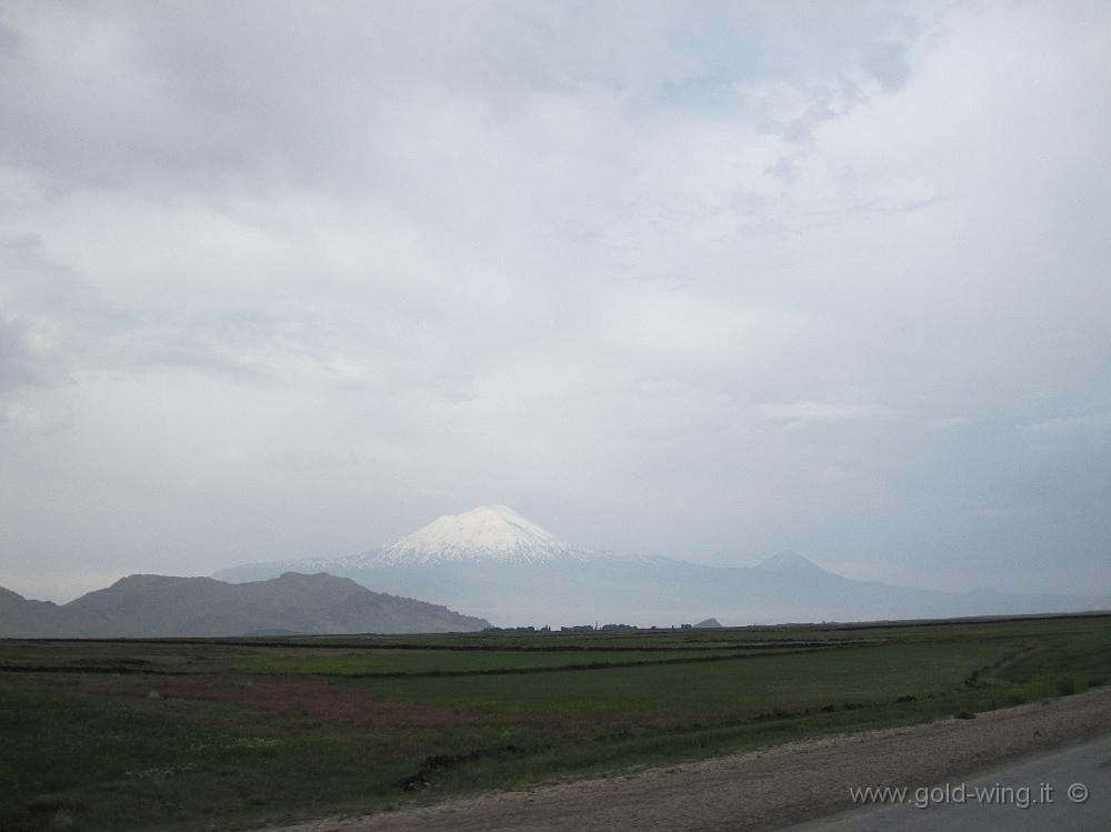 IMG_0263.JPG - Turchia: il monte Ararat (m 5.165)