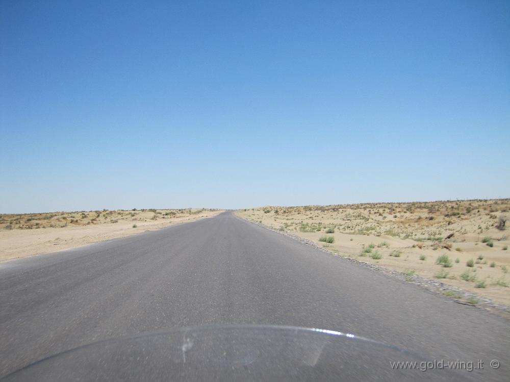 IMG_0623.JPG - Deserto del Karakum (Turkmenistan)