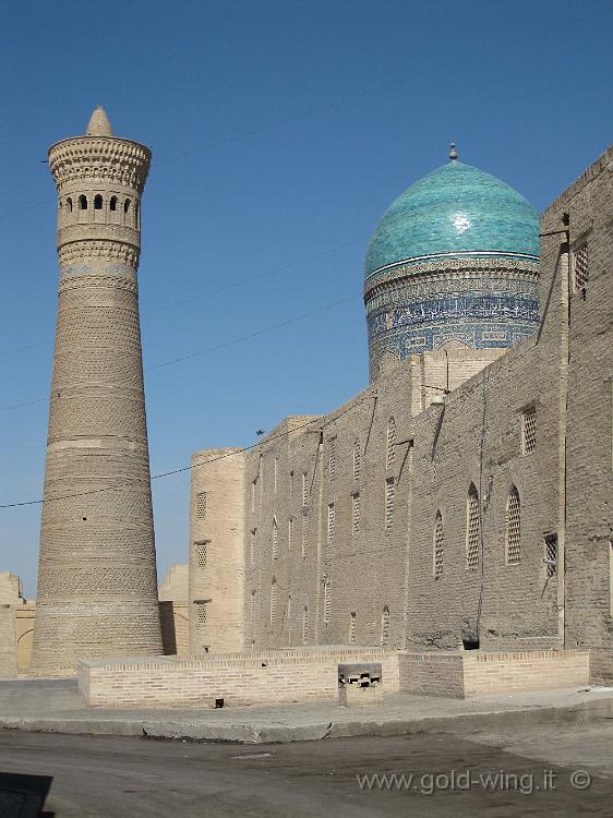 IMG_0767.JPG - Bukhara (Uzbekistan): minareto Kalon