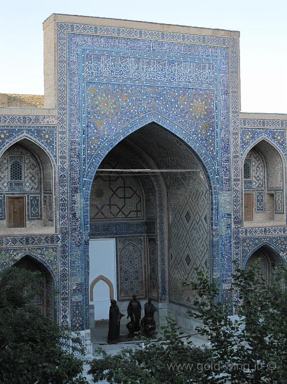 IMG_0874.JPG - Samarcanda (Uzbekistan): cortile interno della medressa di Ulugbek (1420)