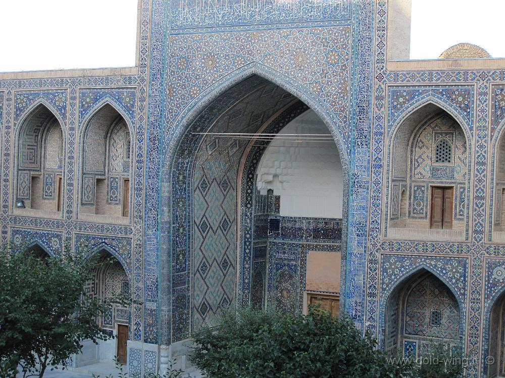IMG_0875.JPG - Samarcanda (Uzbekistan): cortile interno della medressa di Ulugbek (1420)