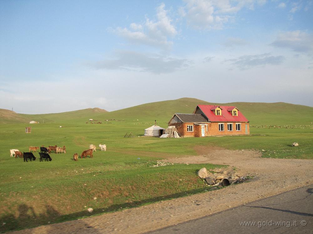 IMG_1776.JPG - Tra Bayangol e Ulan Bator (Mongolia)