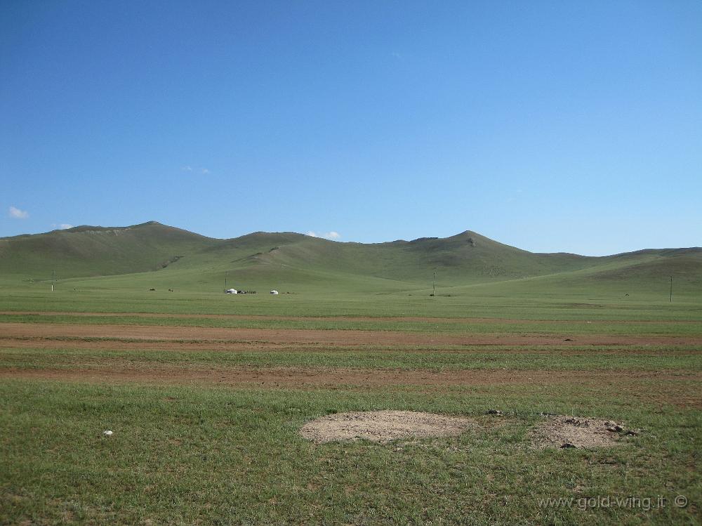 IMG_2342.JPG - Pista tra le Mongol Els e Ulan Bator (Mongolia)