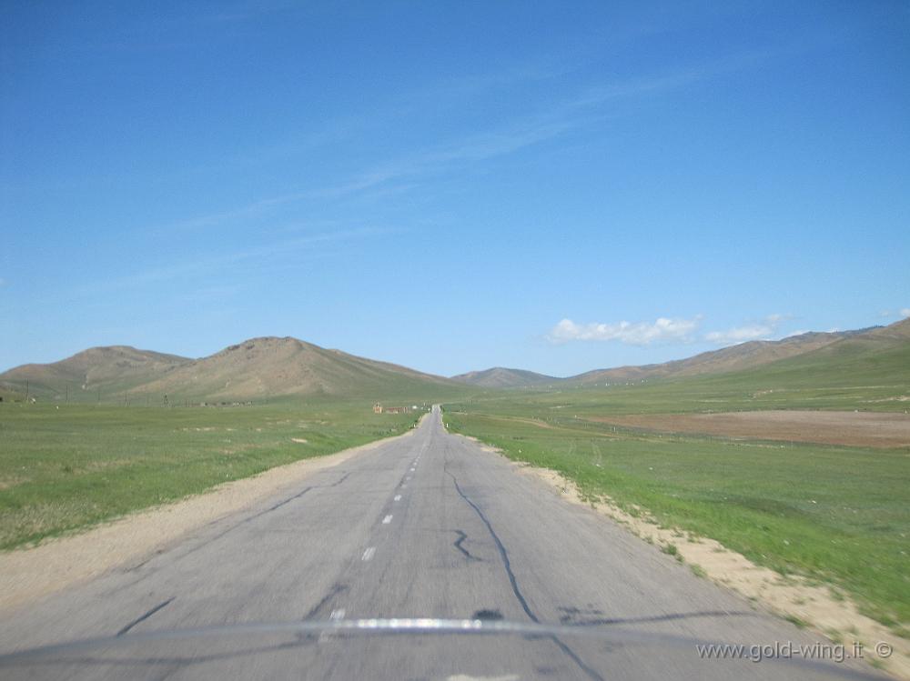IMG_2352.JPG - A nord di Ulan Bator (Mongolia), diretto verso la Russia
