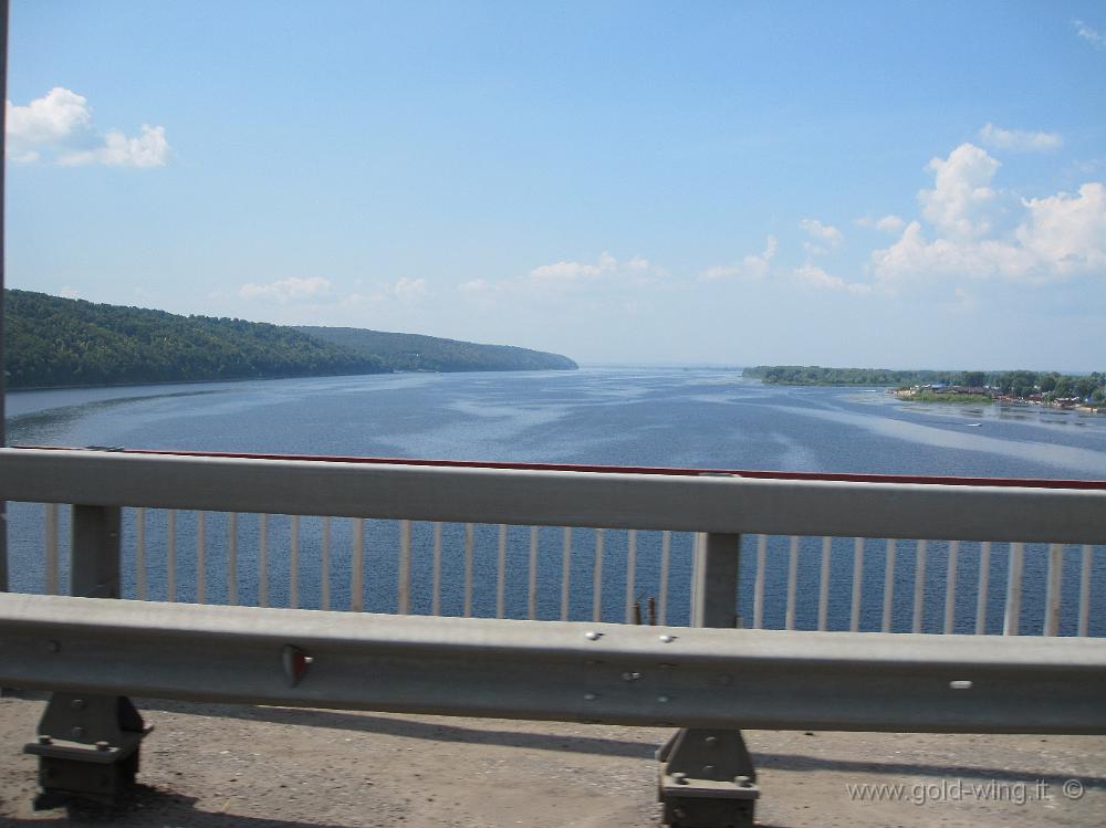 IMG_2688.JPG - Kazan (Russia, Rep. del Tatarstan): ponte sul Volga