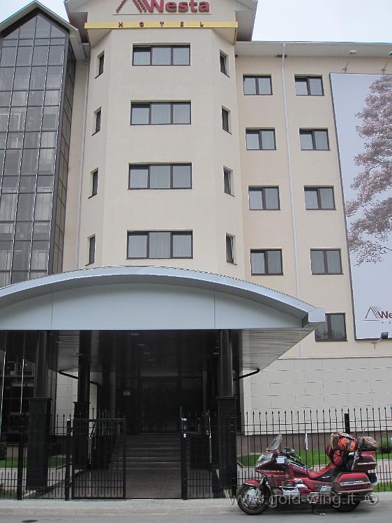 IMG_2917.JPG - A sud-ovest di Minsk: l'albergo (Bielorussia)
