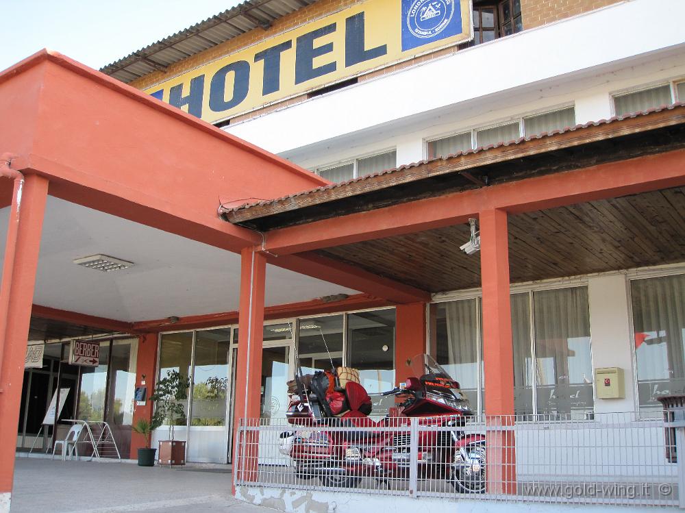 IMG_0134.JPG - Hotel (in Turchia) al confine Bulgaria-Turchia