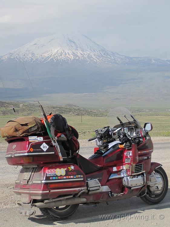 IMG_0297.JPG - Turchia: il monte Ararat (m 5.165)