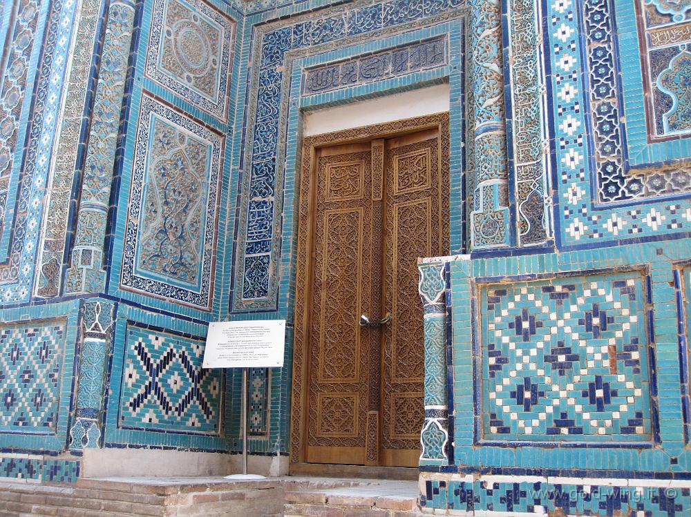 IMG_0977.JPG - Samarcanda (Uzbekistan), Shah I Zinda: mausoleo di Shadi Mulk Aka (1372), una delle mogli di Tamerlano
