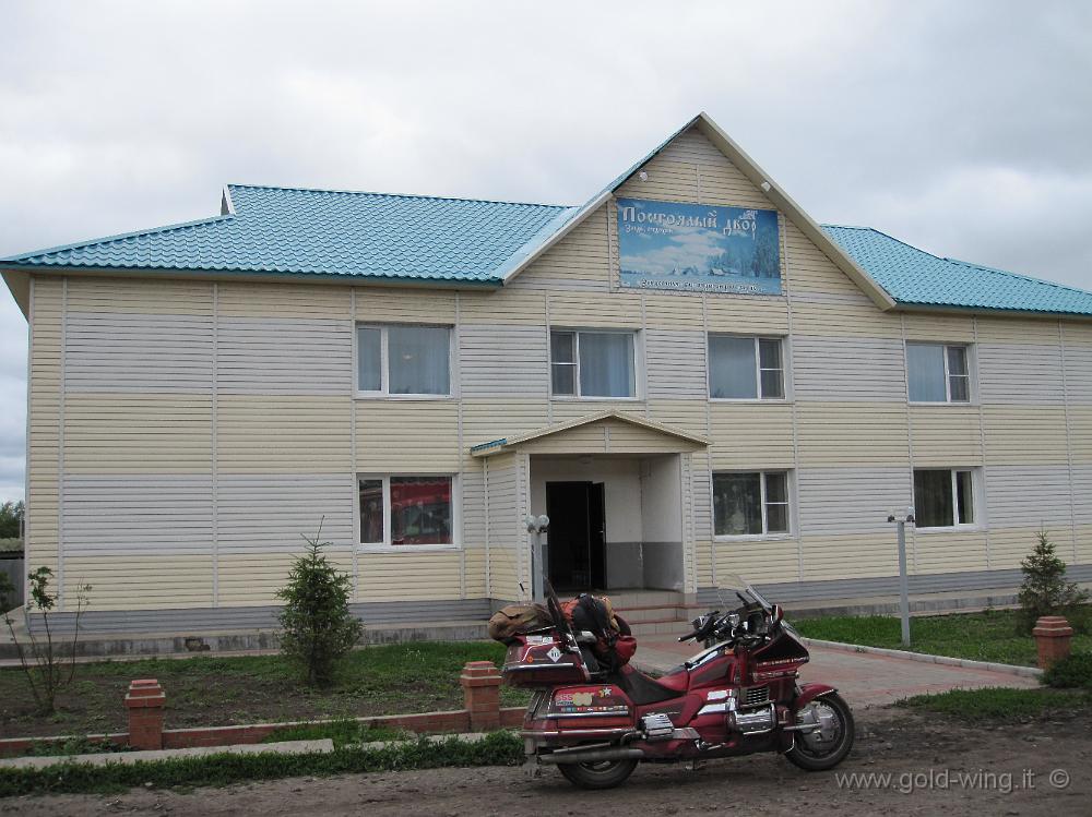 IMG_1296.JPG - Motel presso Karacuk (Russia)
