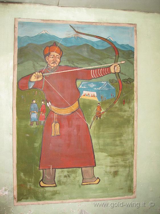 IMG_1682.JPG - Dulaankhaan (Mongolia), laboratorio di Boldbaatar : dipinto di mongolo con arco