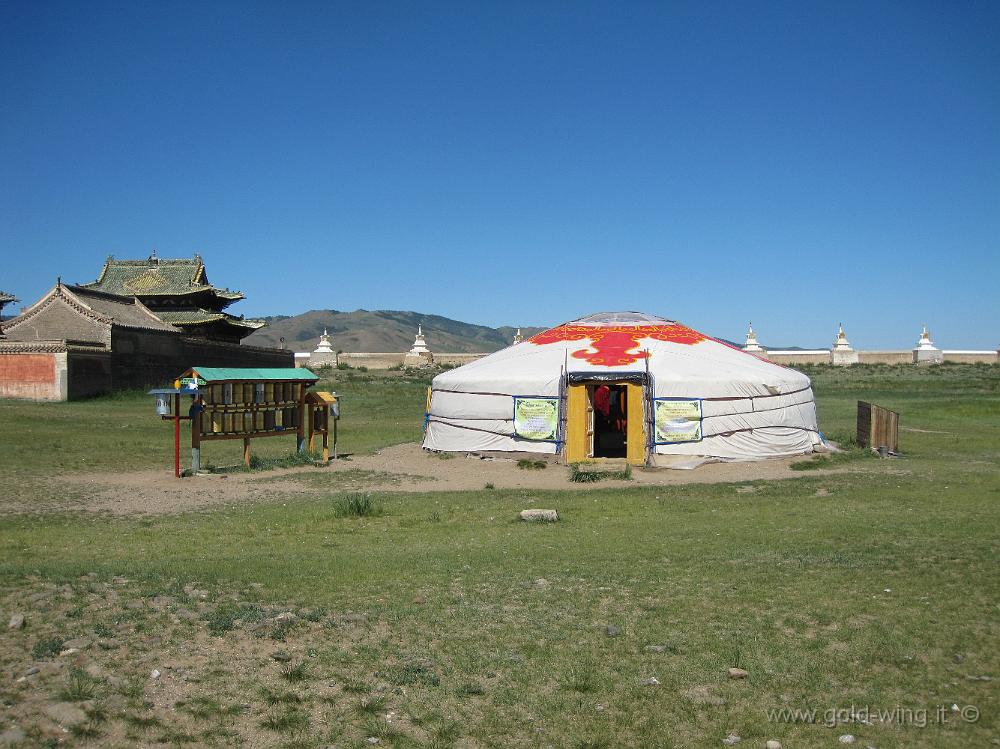 IMG_2159.JPG - Kharkhorin (Mongolia): monastero Erdene Zuud Zhiid