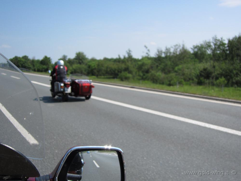 IMG_0062.JPG - Sidecar