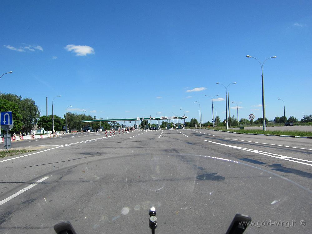 IMG_0165.JPG - Bielorussia - Casello autostradale