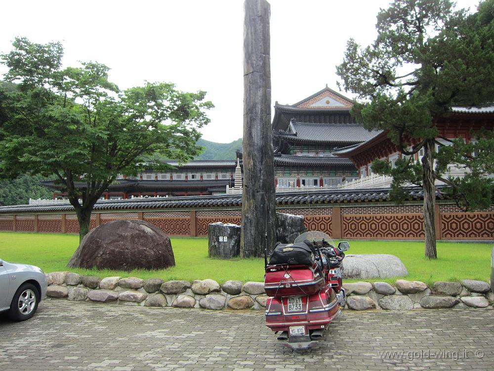 IMG_3676.JPG - Da Taebaek a Donghae - Tempio