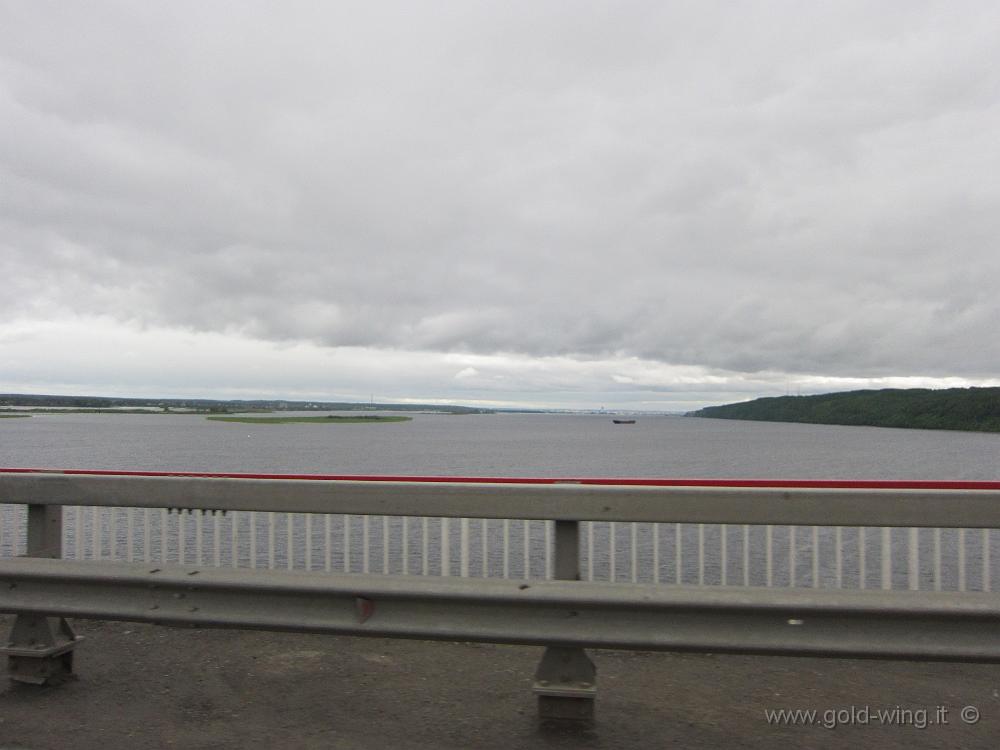 IMG_0366.JPG - 7.6 - Kazan - Ponte sul Volga