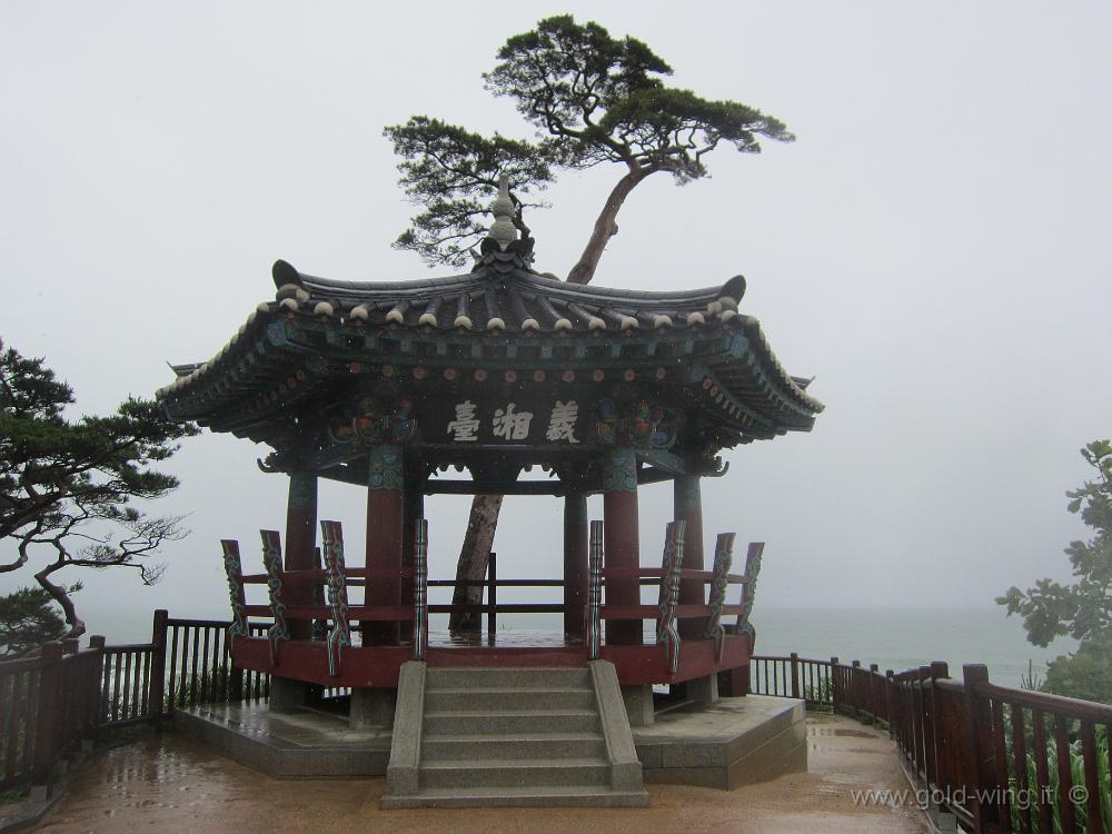 IMG_2091.JPG - 24.6 - Corea - Tempio buddista di Naksan, sul mare