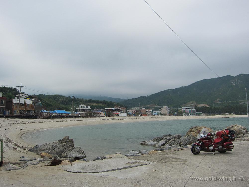 IMG_3586.JPG - 29.6 - Corea - Yonghwa: belle spiagge, ma è tutto chiuso fino al 1° luglio