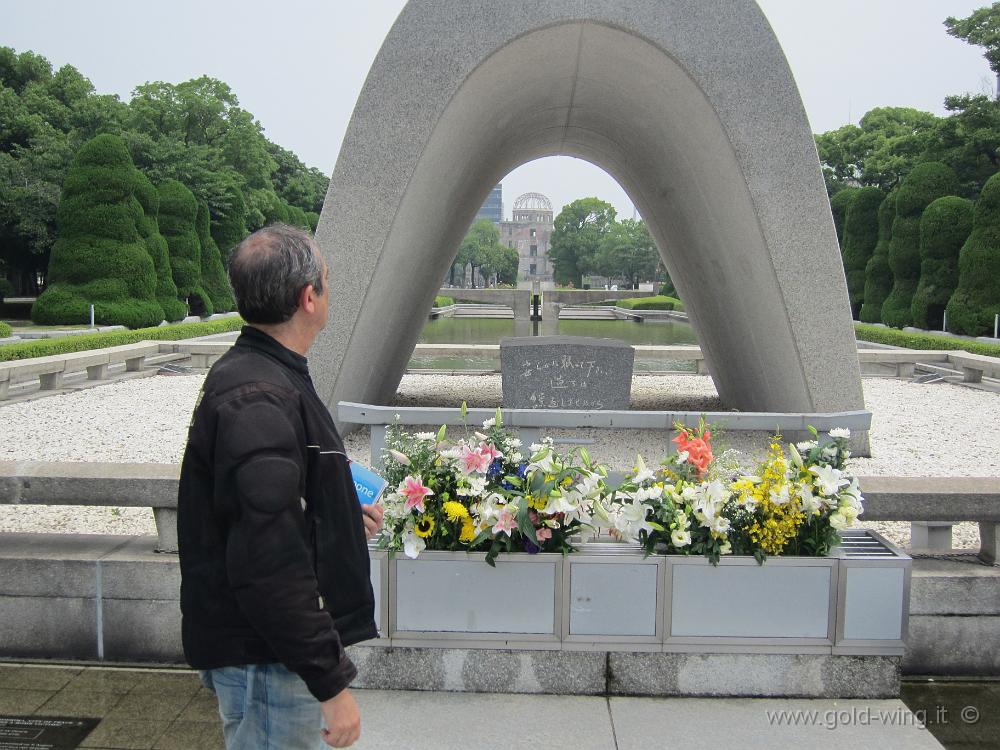 IMG_3896.JPG - 2.7 - Giappone - Hiroshima: il Parco della Pace.Mai più