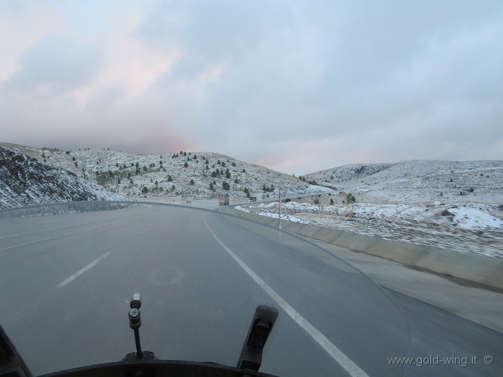 IMG_0323.JPG - Neve sull'altopiano dell'Anatolia