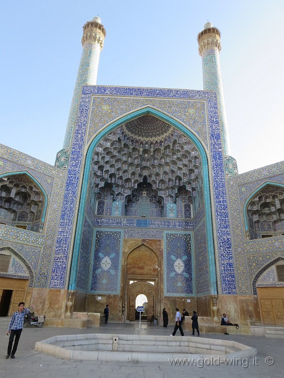 IMG_0886.JPG - Esfahan, piazza Naqsh-e Jahan: Masjed-e Shah
