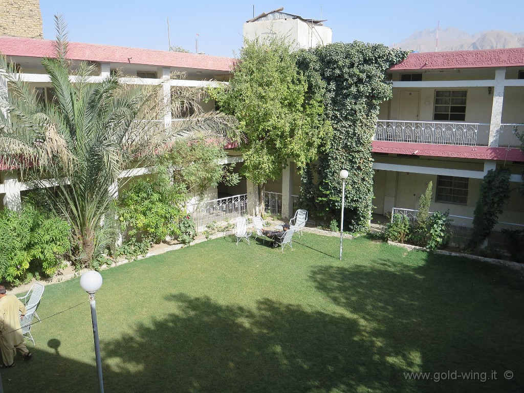 IMG_1702.JPG - L'albergo: un'oasi di pace nel caos di Quetta