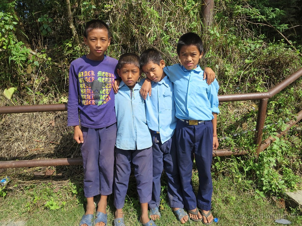 IMG_3150.JPG - Bandipur: bambini nepalesi
