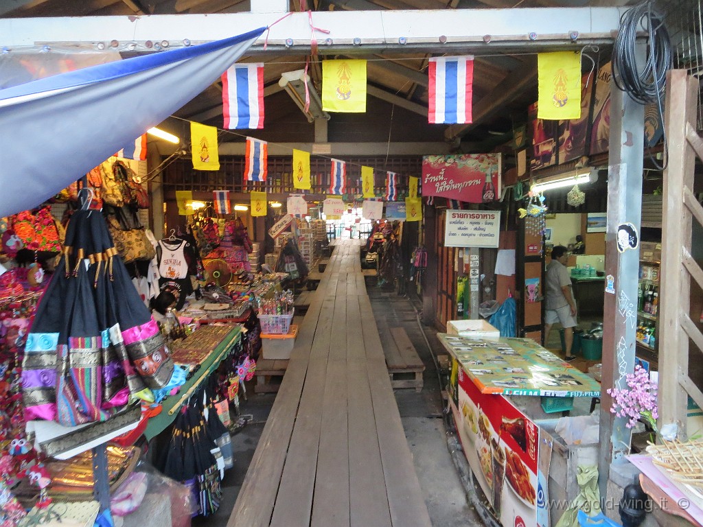 IMG_3559.JPG - Bangkok: negozi in Ko Ratanakosin