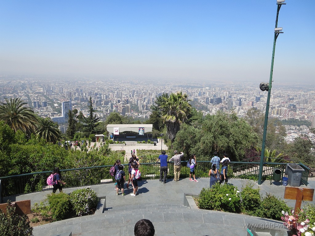 IMG_6996.JPG - Santiago (m 556) vista dal Cerro San Cristobal (m 869)