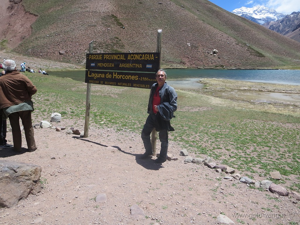 IMG_7421.JPG - Laguna di Horcones (m 2.950), di fronte all'Aconcagua (m 6.962)