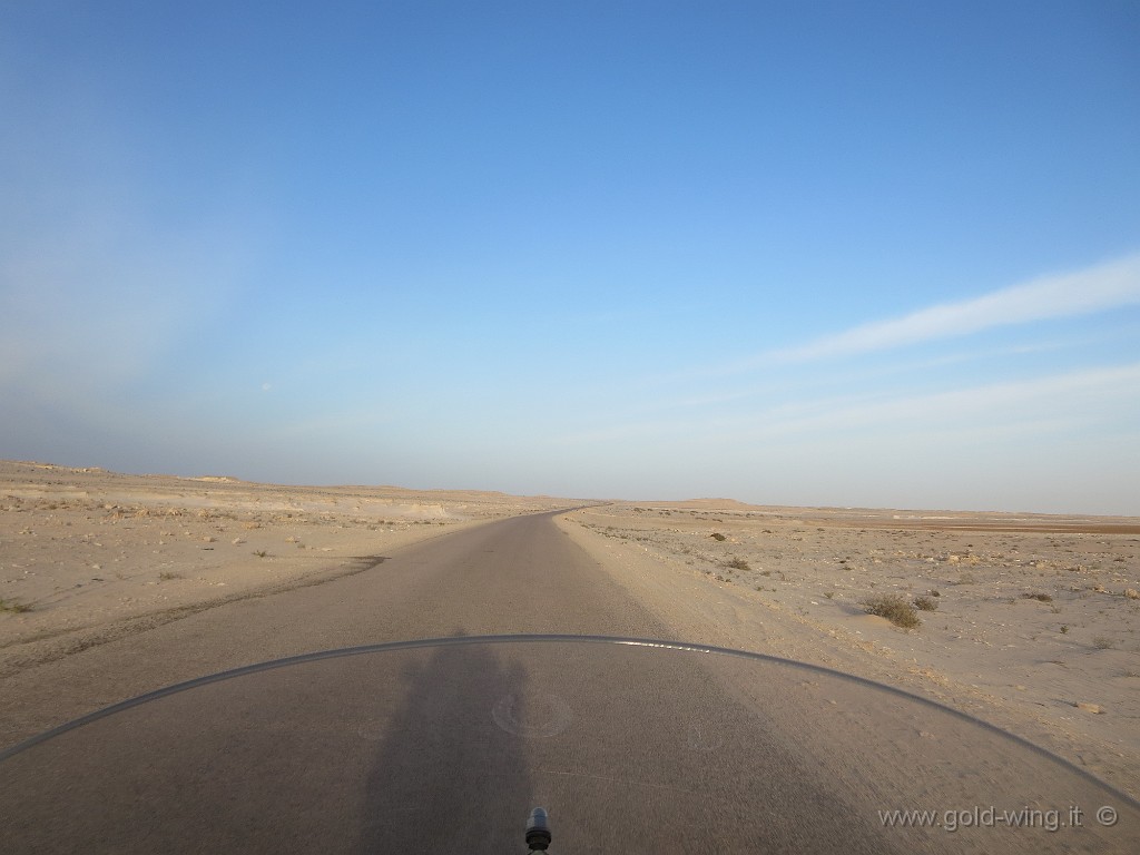 IMG_0801.JPG - Imbocco la strada verso il confine col Sahara Occidentale