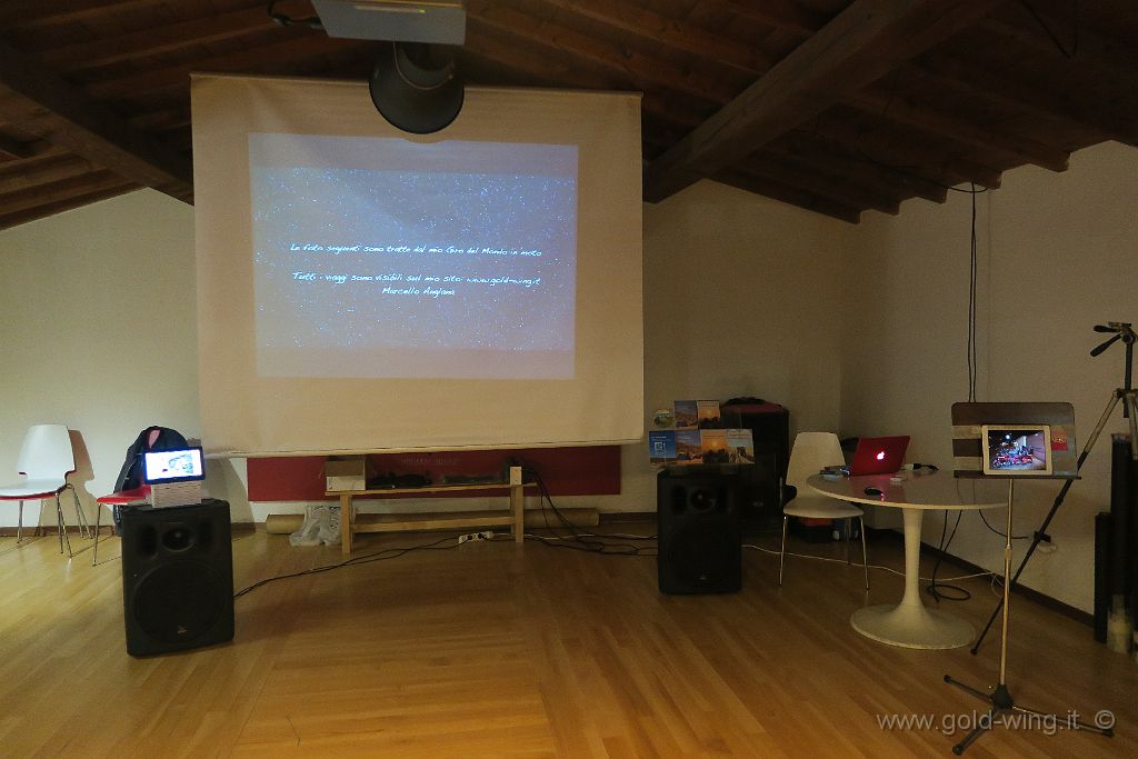 IMG_0153.JPG - Proiezione foto