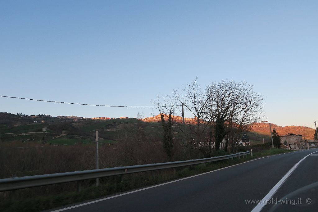 IMG_0165.JPG - Tramonto su Calitri (AV)