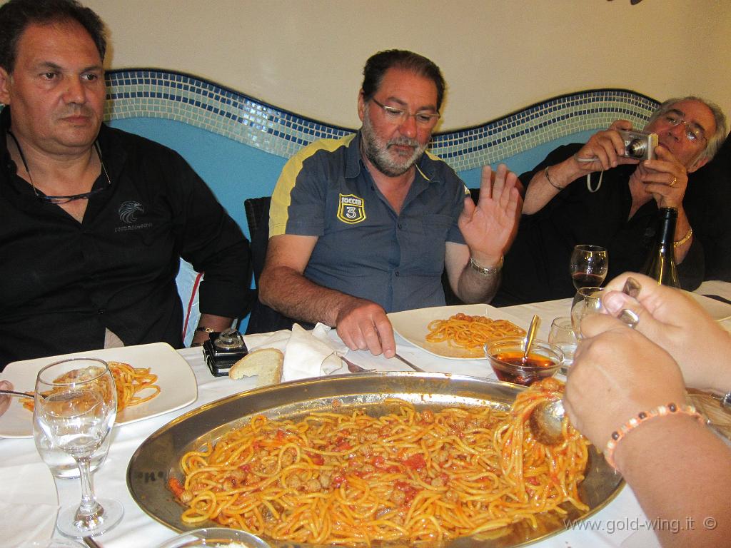 IMG_0527.JPG - ... Basta così, grazie...