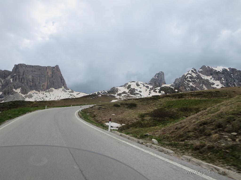 IMG_0211.JPG - Salita al passo Giau (m 2.233) (BL)