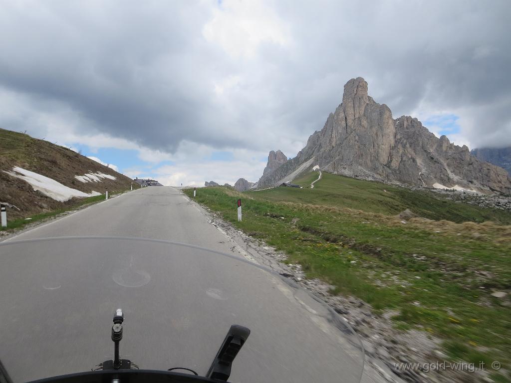 IMG_0214.JPG - Salita al passo Giau (m 2.233) (BL)