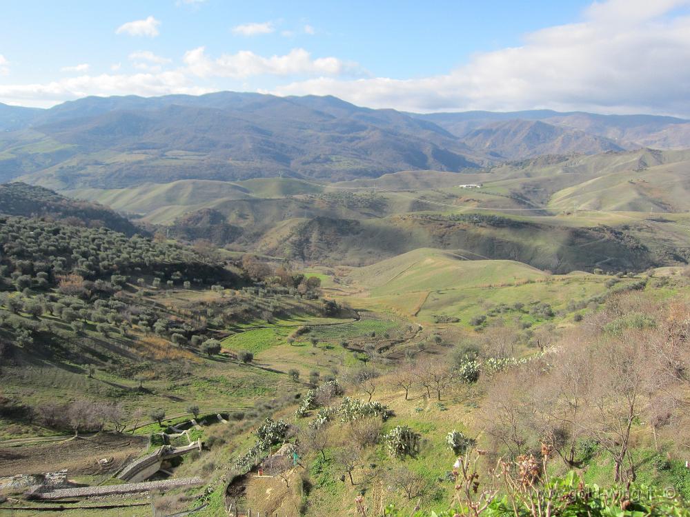 IMG_0020.JPG - Panorama da San Mauro Forte (m 560)