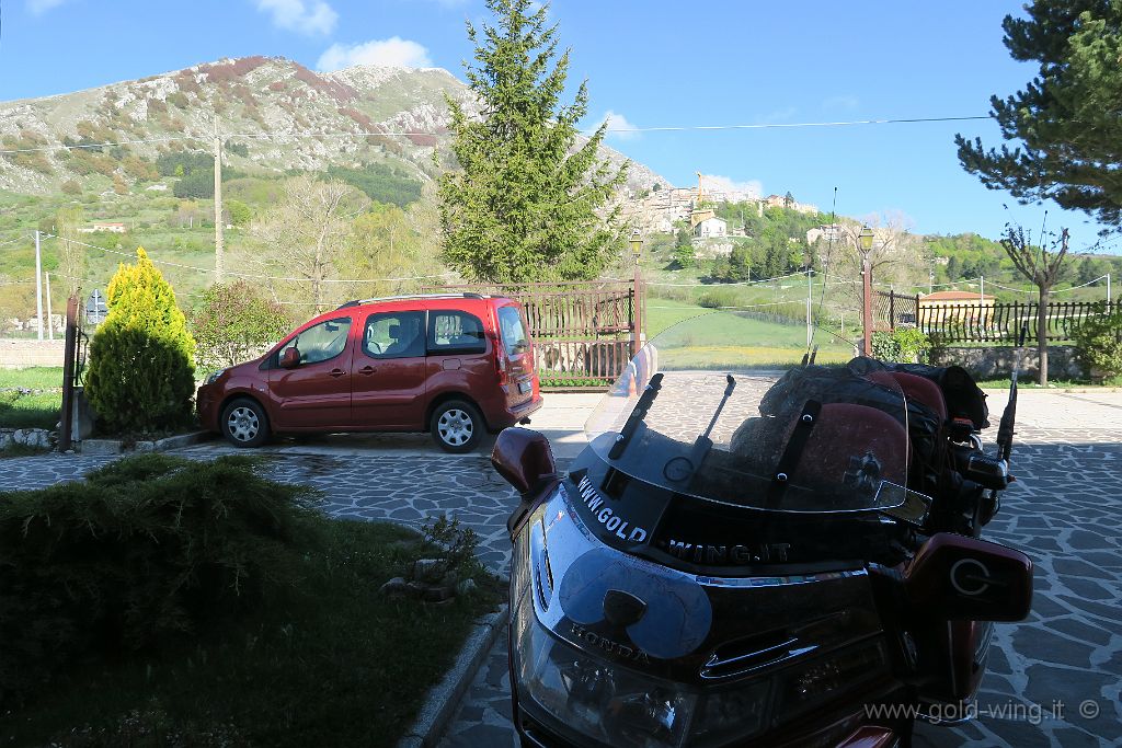 IMG_0080.JPG - Albergo Miramonti, a Rocca di Cambio (AQ), il comune più alto dell'Appennino (m 1.433)