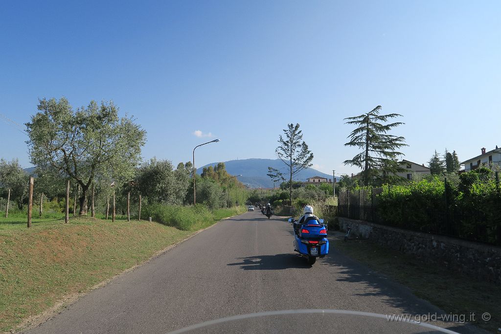 IMG_0317.JPG - Presso Tarano (RI)