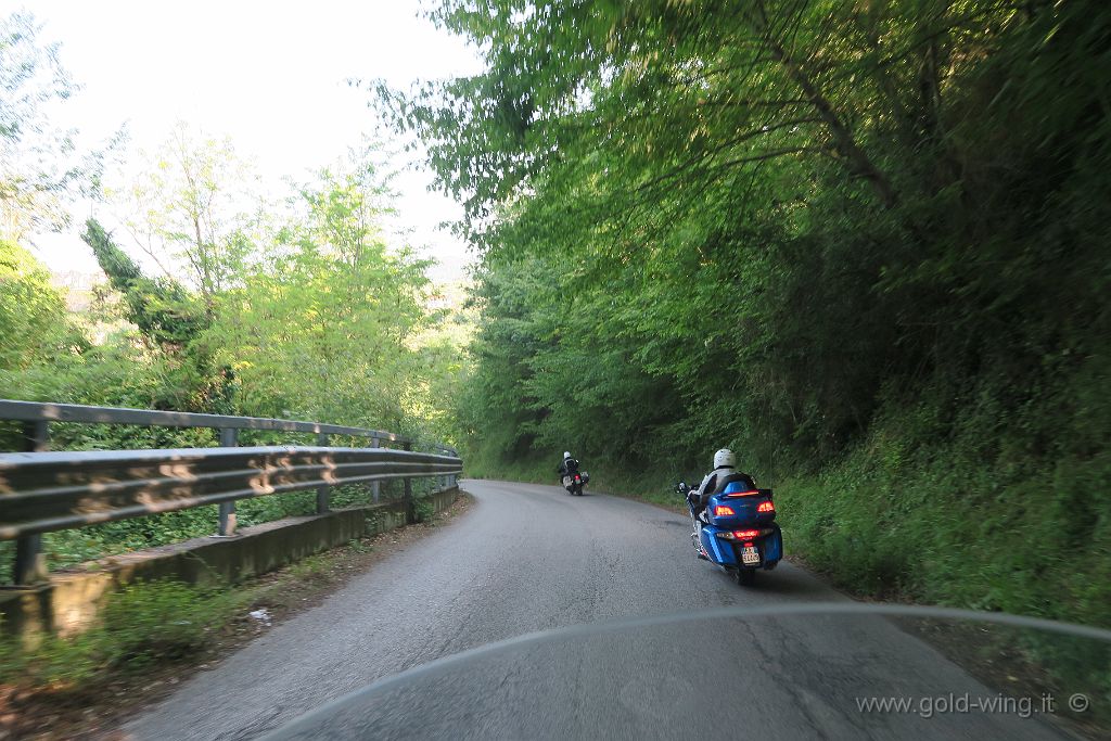 IMG_0321.JPG - Presso Tarano (RI)