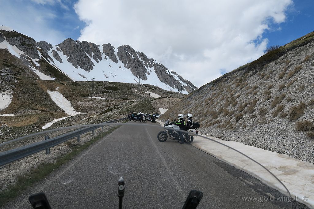 IMG_0495.JPG - La Sella di Leonessa (m 1.890) è bloccata dalla neve