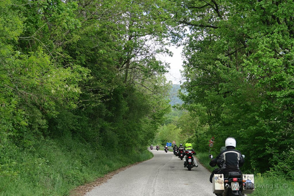 IMG_0559.JPG - Tra Terme di Cotilia e il Lago del Salto
