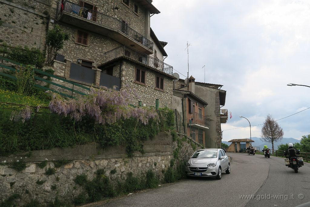 IMG_0561.JPG - Tra Terme di Cotilia e il Lago del Salto