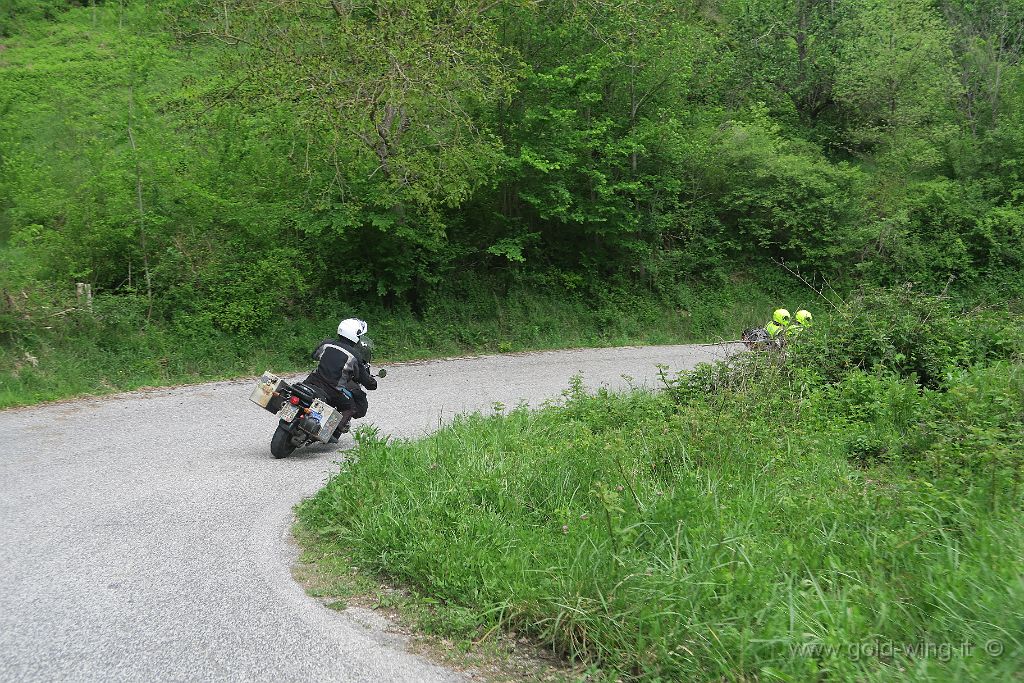 IMG_0569.JPG - Tra Terme di Cotilia e il Lago del Salto
