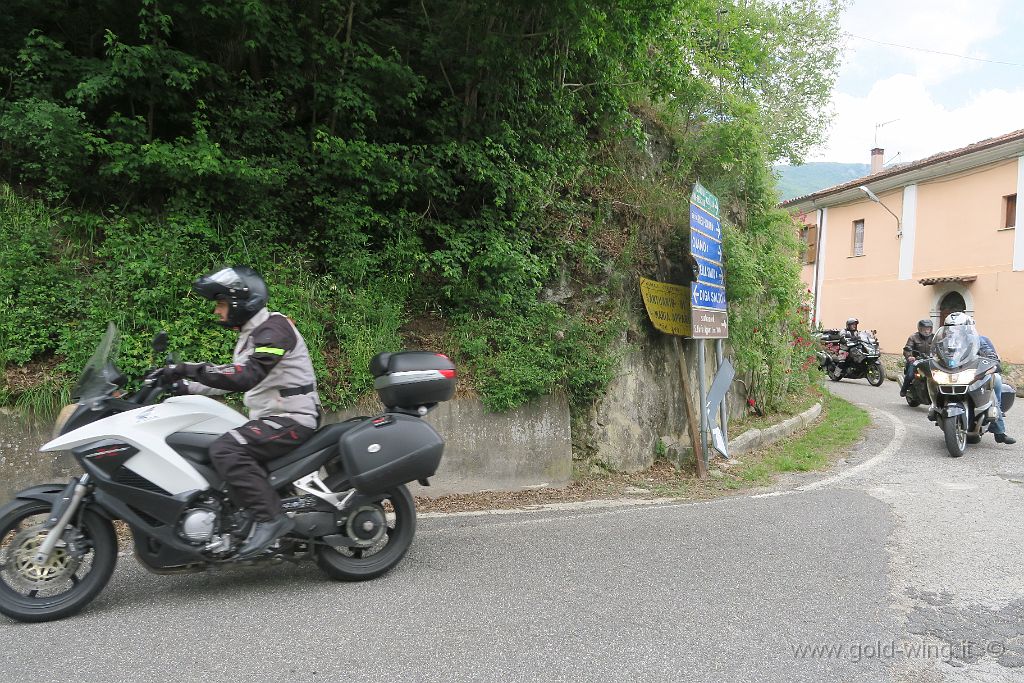 IMG_0576.JPG - Tra Terme di Cotilia e il Lago del Salto