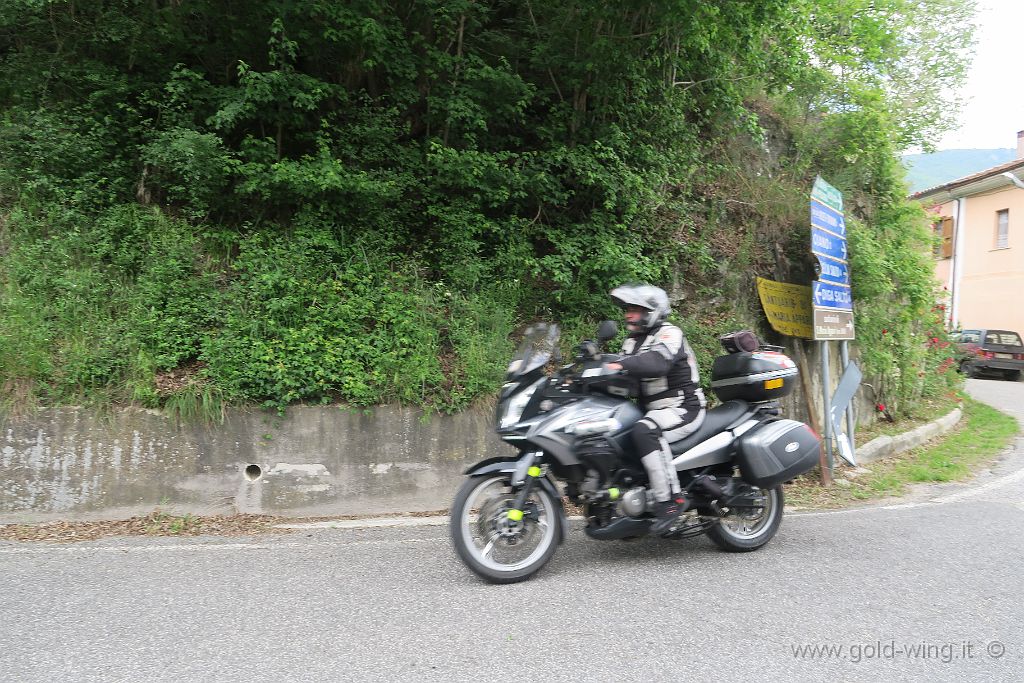 IMG_0578.JPG - Tra Terme di Cotilia e il Lago del Salto