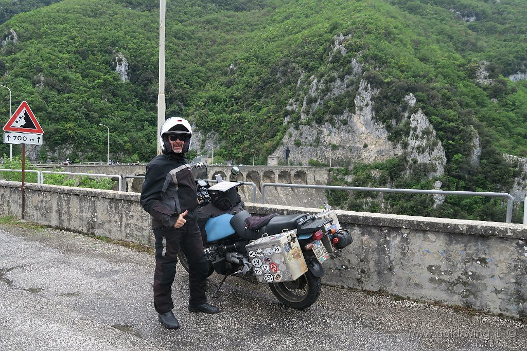 IMG_0596.JPG - Lago del Salto: la diga